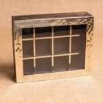 CAJA DE TÉ BASE DE MADERA Y TAPA DE ALPACA DE 12 DIVISIONES