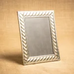 PORTARETRATO DE ALPACA LABRADA 15X21CM - Imagen 2