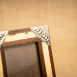 PORTARETRATO CARDON, NOGAL Y ALPACA 10X15CM - Imagen 3