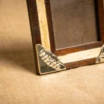 PORTARETRATO CARDON, NOGAL Y ALPACA 13X18CM - Imagen 3