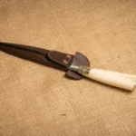 CUCHILLO MEDIANO 3 CLAVELES - Imagen 2
