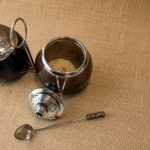 JUEGO DE MATE + YERBERA DOBLE - Imagen 2