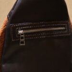 MOCHILA CEIBO EN CUERO DE CARPINCHO - Imagen 5