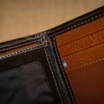 BILLETERA CON VISOR - Imagen 2