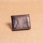 BILLETERA CON VISOR