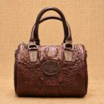 CARTERA BAÚL DE CUERO CROCCO