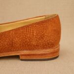 MOCASÍN CUERO DE CARPINCHO CON VINCHA - Imagen 3