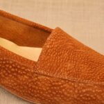 MOCASÍN DE DAMA EN CUERO DE CARPINCHO - Imagen 2