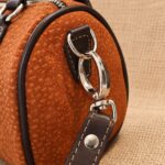 CARTERA BAÚL DE CUERO CARPINCHO - Imagen 5