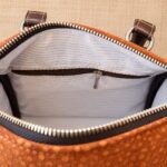 CARTERA BAÚL DE CUERO CARPINCHO - Imagen 3