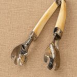 PINZA PARA HIELO DE ALPACA Y HUESO
