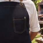 DELANTAL DE JEAN CON CUERO - Imagen 2