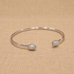 PULSERA SEMI ESCLAVA CON PIEDRAS NATURALES LATERALES