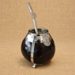 MATE Y BOMBILLA CON APLIQUE ESCUDO - Imagen 2