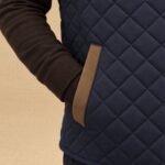 CHALECO MATELASSE DE HOMBRE CON CUELLO  DE CUERO - Imagen 2